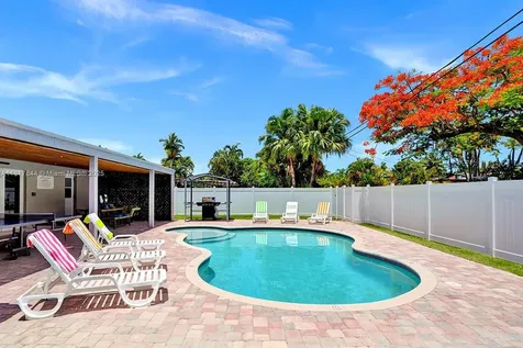1301 Rodman Street Hollywood FL 33019
