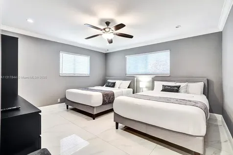 1301 Rodman Street Hollywood FL 33019