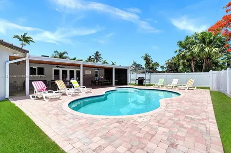 1301 Rodman Street Hollywood FL 33019
