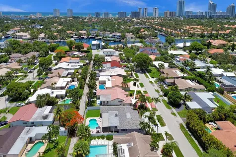 1301 Rodman Street Hollywood FL 33019