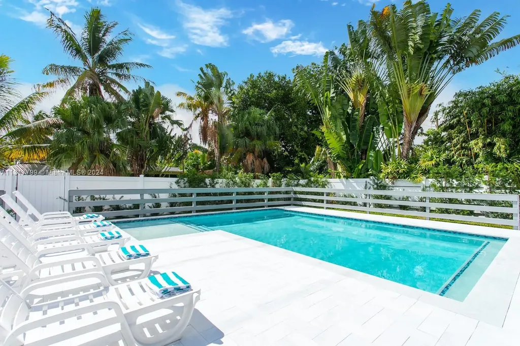 1022 Adams Street Hollywood FL 33019