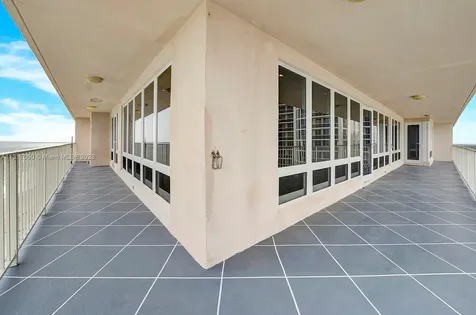 4100 Galt Ocean Drive Fort Lauderdale FL 33308