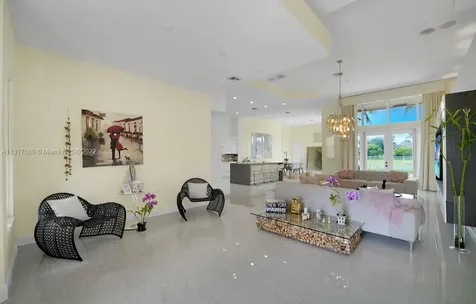 4021 E Lake Estates Drive Davie FL 33328