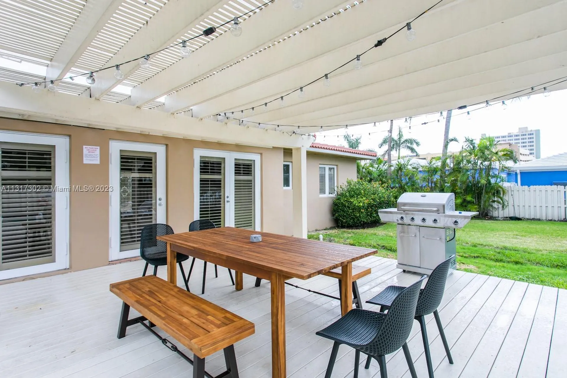 714 Harrison Street Hollywood FL 33019