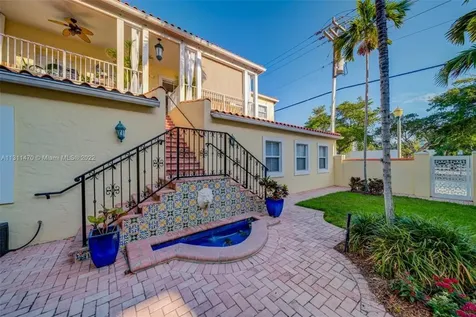 95 NE 4th Avenue Delray Beach FL 33483