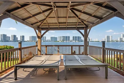 18100 N Bay Road Sunny Isles Beach FL 33160
