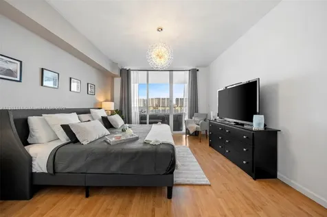 18100 N Bay Road Sunny Isles Beach FL 33160