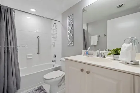 18100 N Bay Road Sunny Isles Beach FL 33160