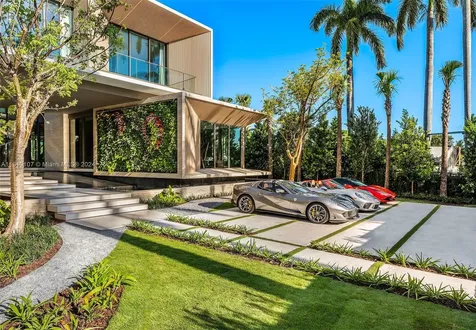 98 La Gorce Circle Miami Beach FL 33141