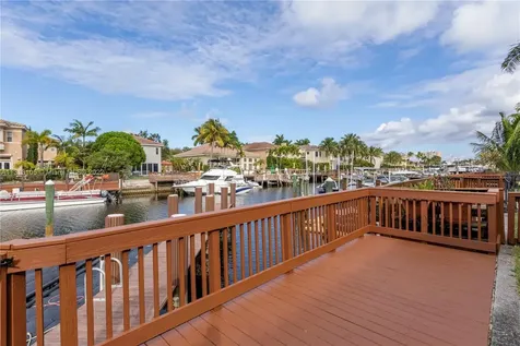 997 N Harbor View N Hollywood FL 33019