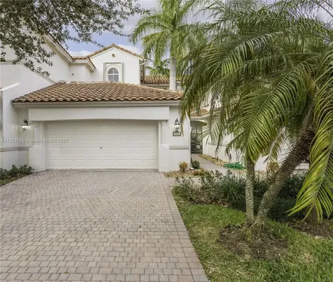 997 N Harbor View N Hollywood FL 33019