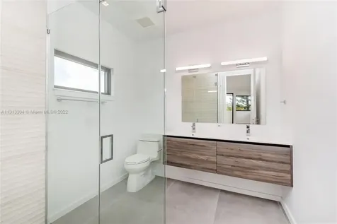 3266 Bird Avenue Miami FL 33133