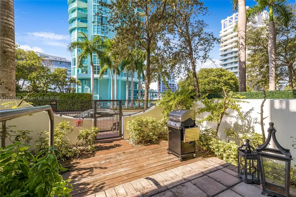 6000 Collins Avenue Miami Beach FL 33140