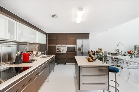 6000 Collins Avenue Miami Beach FL 33140