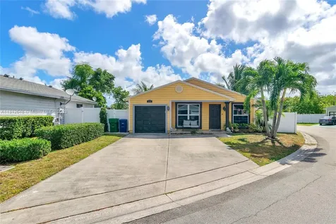 1771 SW 85th Avenue Miramar FL 33025