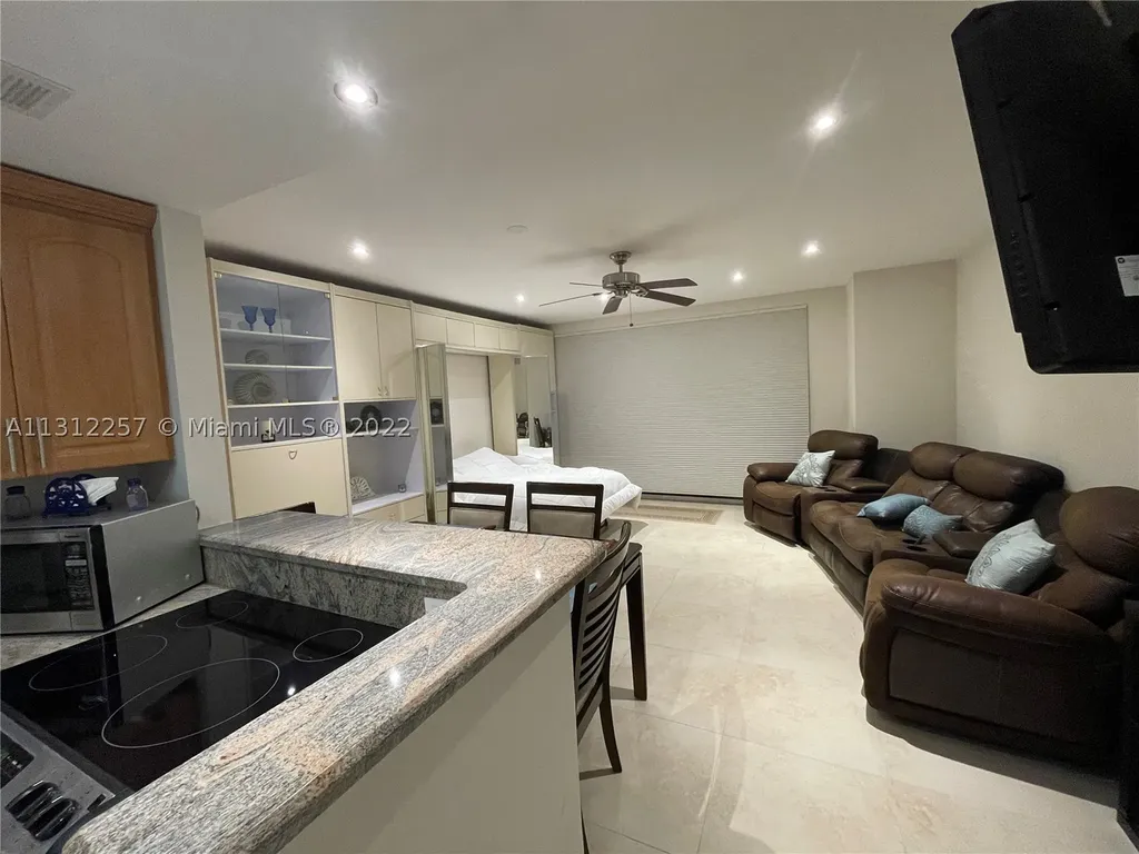 3505 S Ocean Drive Hollywood FL 33019