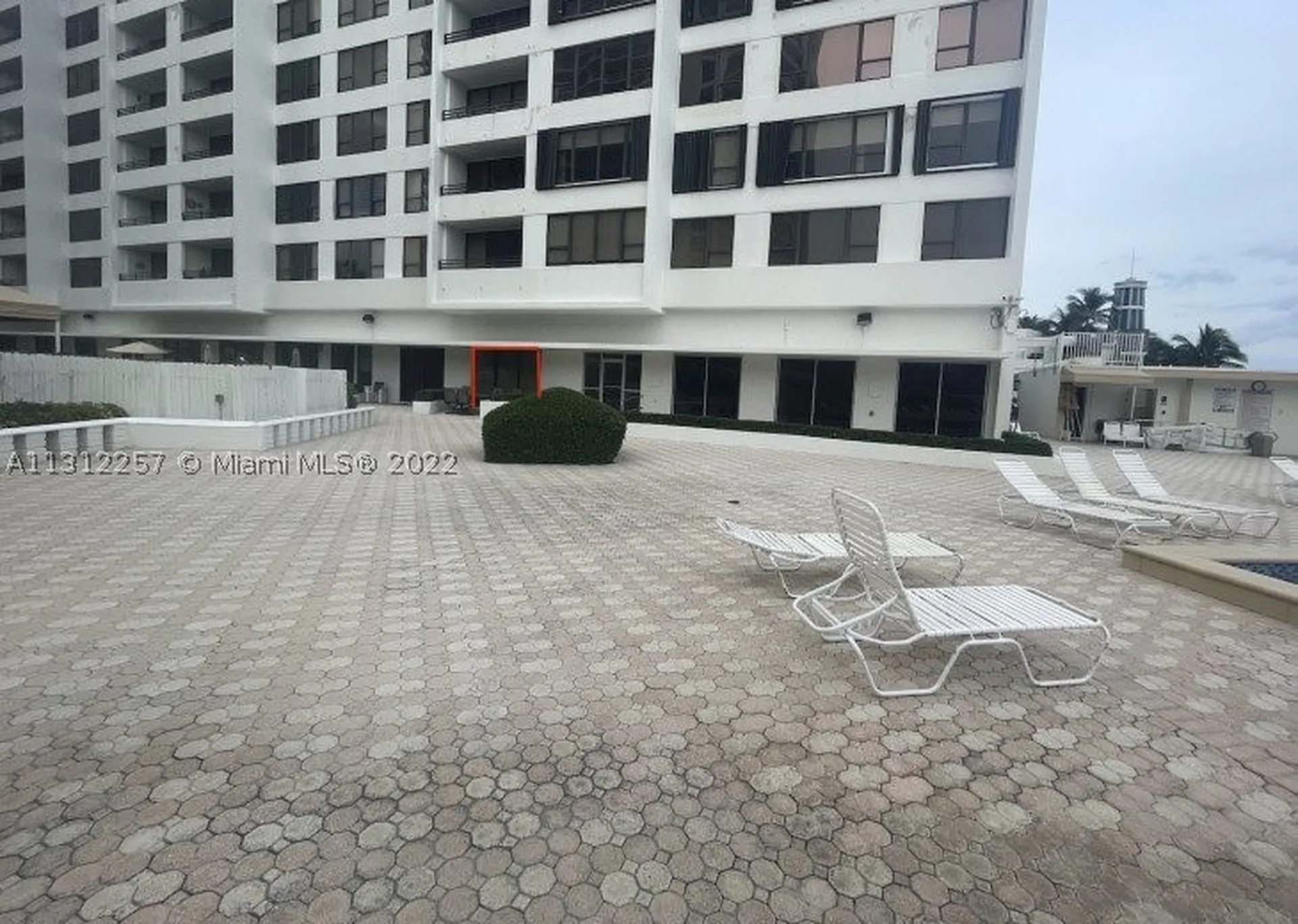 3505 S Ocean Drive Hollywood FL 33019