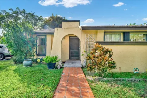 7112 SW 127th Court Miami FL 33183