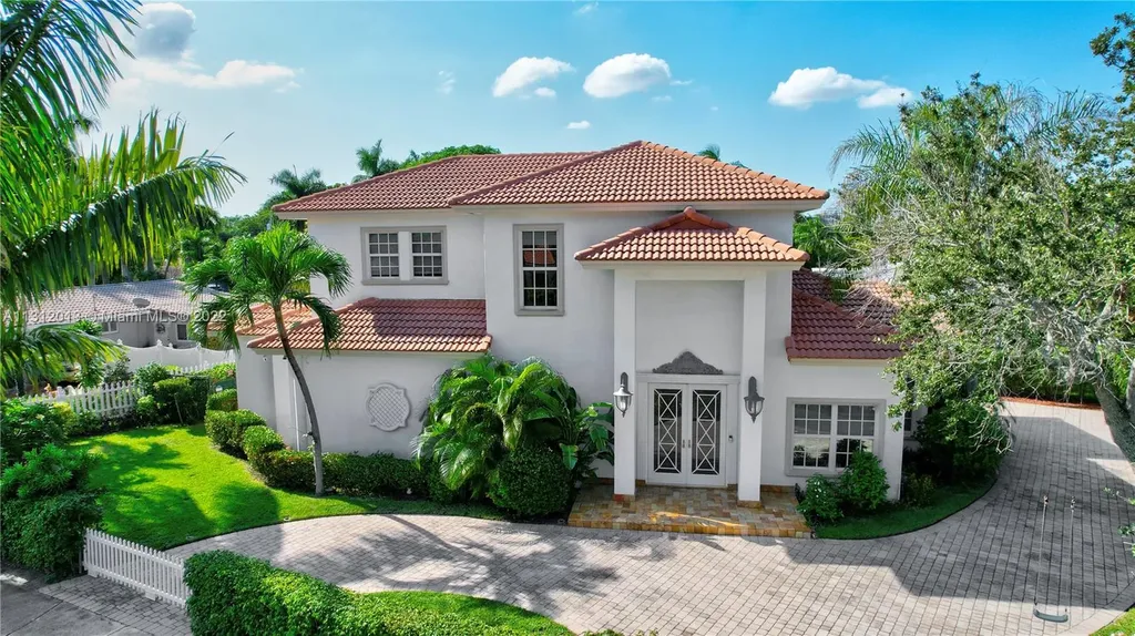 1114 SE 4th Court Deerfield Beach FL 33441
