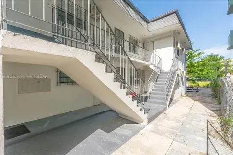 641 NW 2nd Street Miami FL 33128