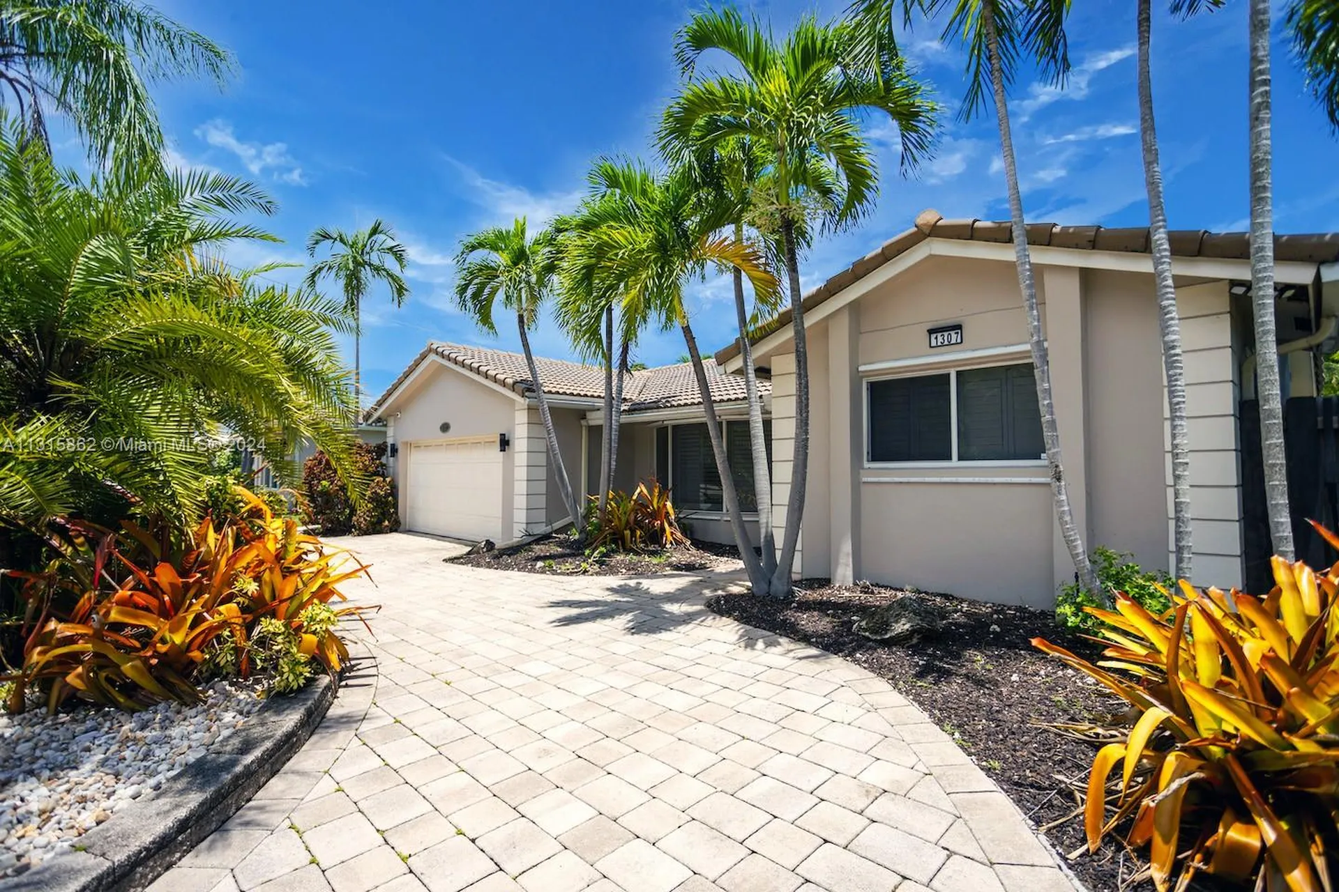 1307 Rodman Street Hollywood FL 33019