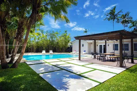 1307 Rodman Street Hollywood FL 33019
