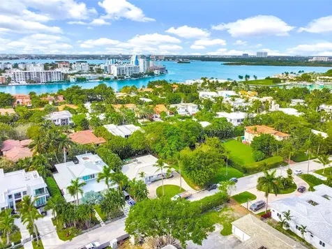 130 Bal Cross Drive Bal Harbour FL 33154