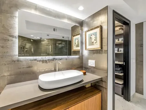 6301 Collins Avenue Miami Beach FL 33141