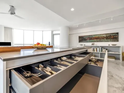 6301 Collins Avenue Miami Beach FL 33141