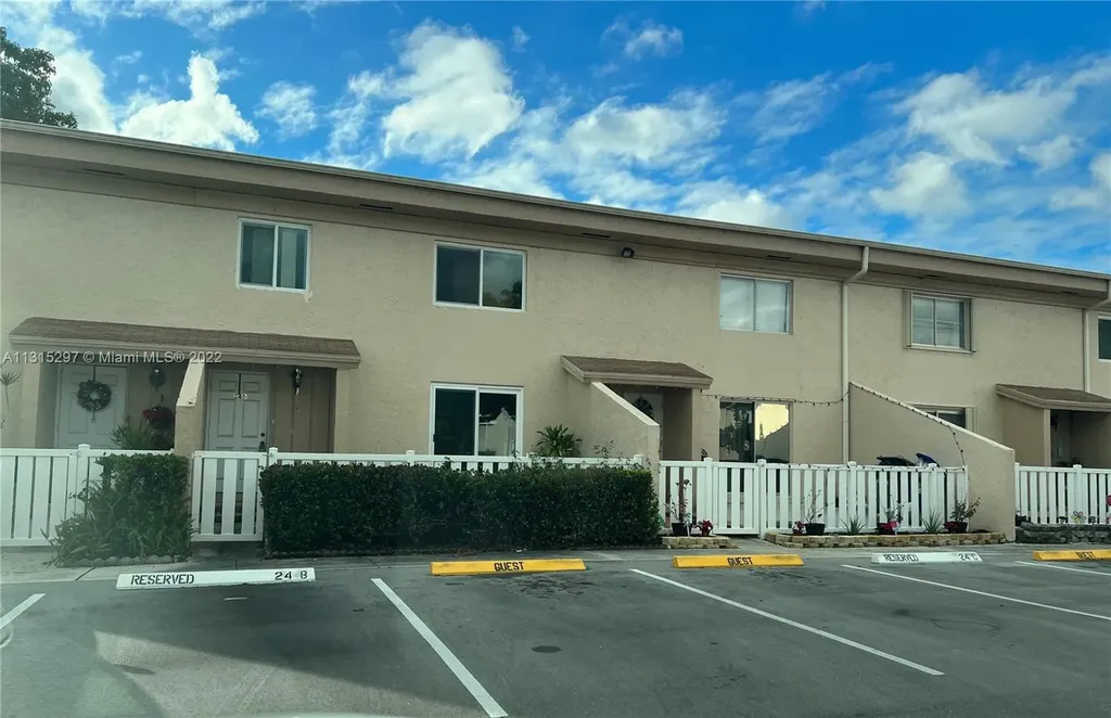 1605 NW 80th Avenue Margate FL 33063