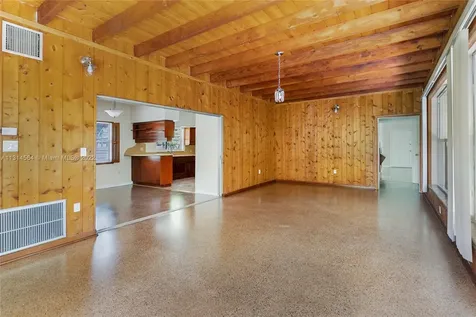 680 NE 50th Terrace Miami FL 33137