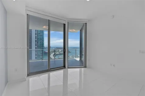 851 NE 1st Avenue Miami FL 33132