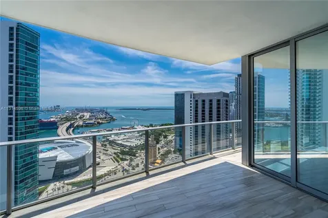 851 NE 1st Avenue Miami FL 33132