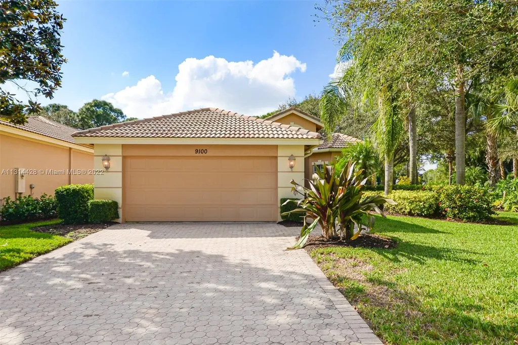 9100 Pumpkin Ridge Port St. Lucie FL 34986