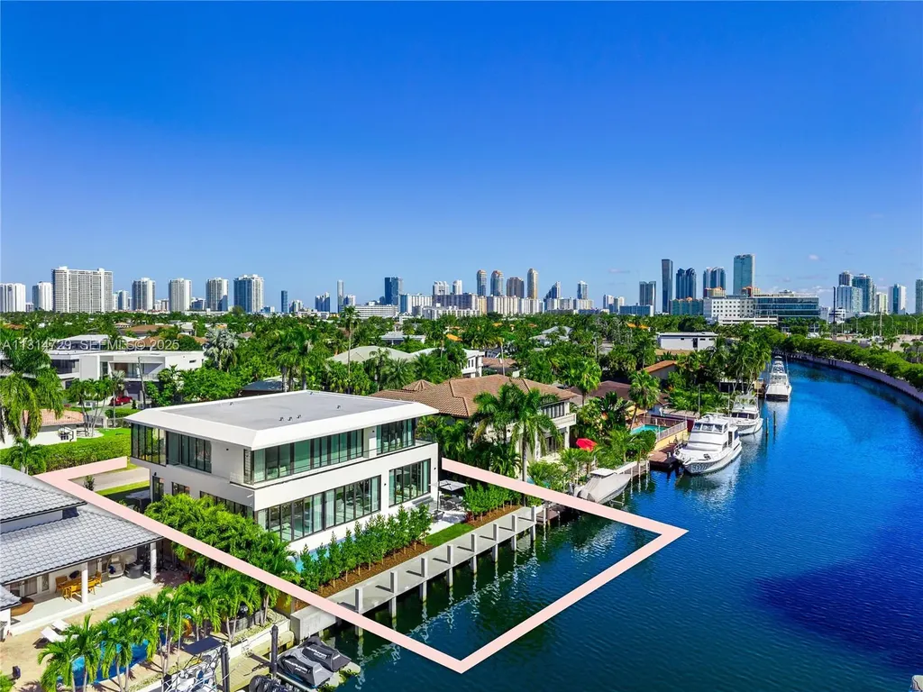 2950 NE 164th Street North Miami Beach FL 33160