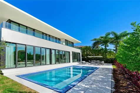 2950 NE 164th Street North Miami Beach FL 33160
