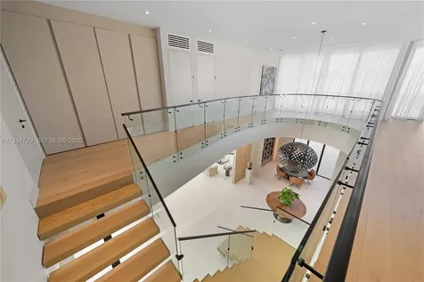 2950 NE 164th Street North Miami Beach FL 33160