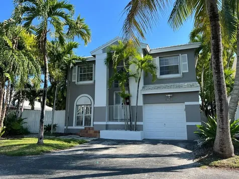 6421 SW 112th Place Miami FL 33173