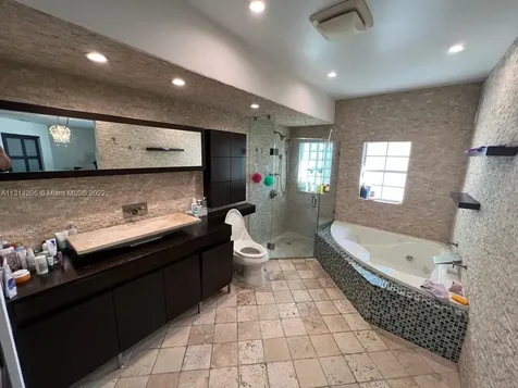 6421 SW 112th Place Miami FL 33173