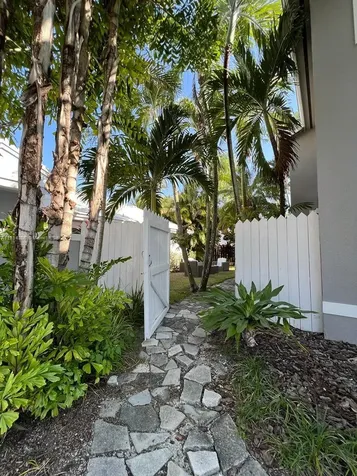 6421 SW 112th Place Miami FL 33173