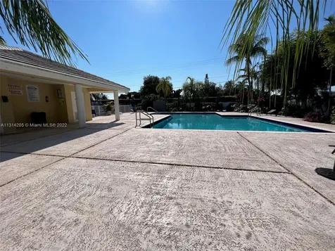 6421 SW 112th Place Miami FL 33173