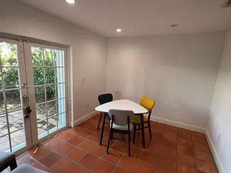 6421 SW 112th Place Miami FL 33173