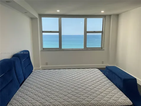 3180 S Ocean Drive Hallandale Beach FL 33009