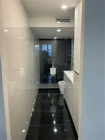 3180 S Ocean Drive Hallandale Beach FL 33009