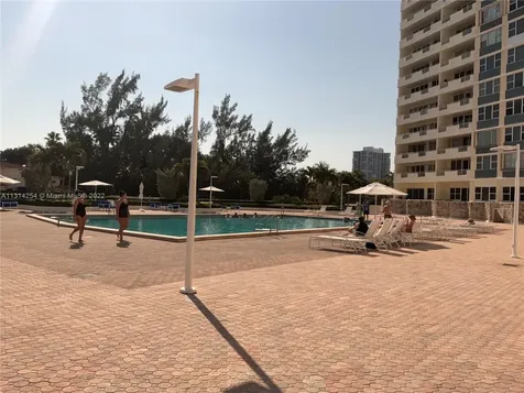3180 S Ocean Drive Hallandale Beach FL 33009