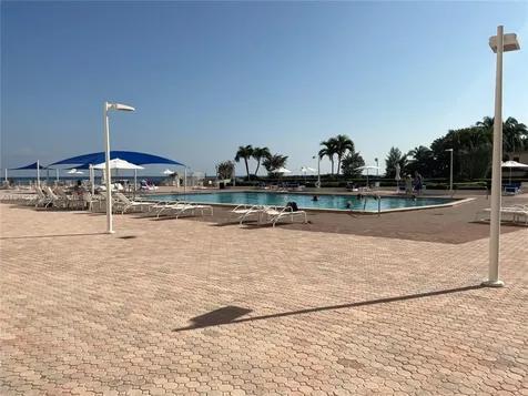 3180 S Ocean Drive Hallandale Beach FL 33009
