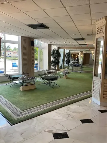 3180 S Ocean Drive Hallandale Beach FL 33009