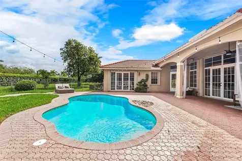 3905 SW 185th Terrace Miramar FL 33029