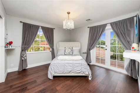 3905 SW 185th Terrace Miramar FL 33029