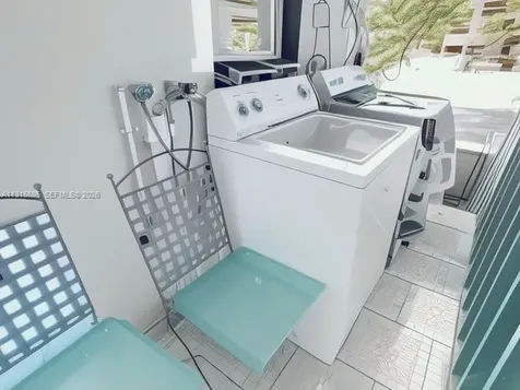 3682 SW 26th Street Miami FL 33133